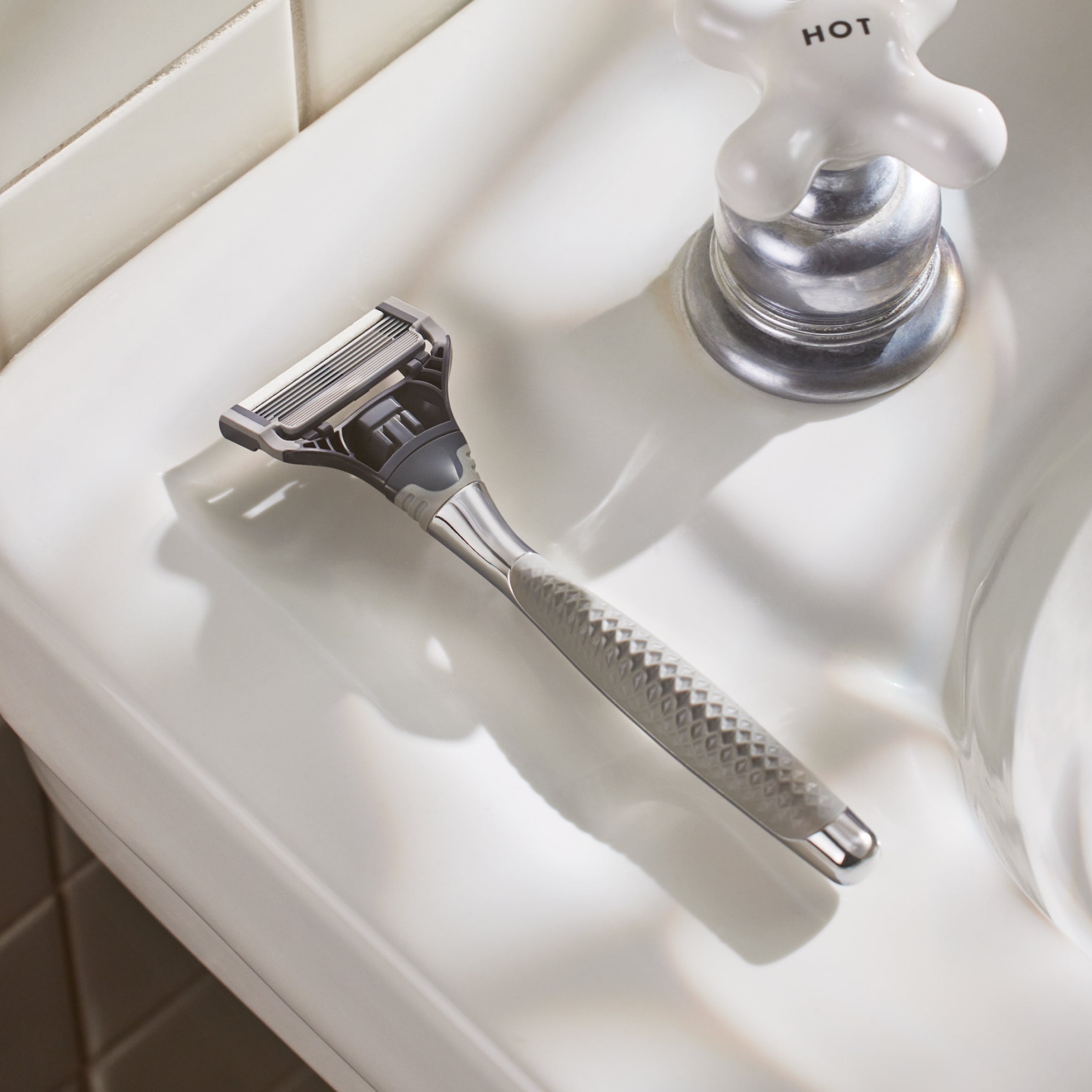 Harry's Original Handle - Smooth Every Morning